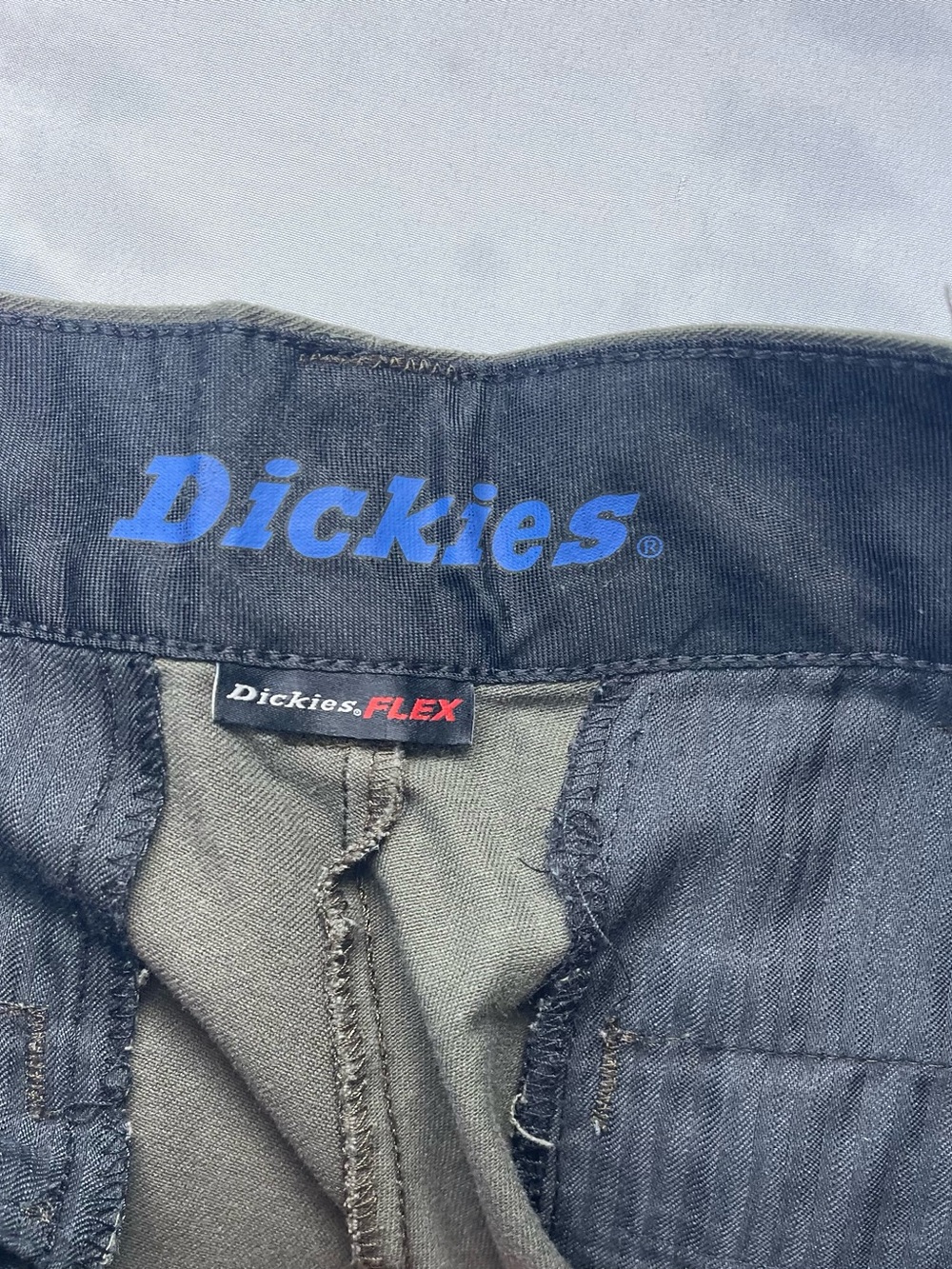 Dickies Men's Olive Green Cargo Work Pants - Picture 6 of 10